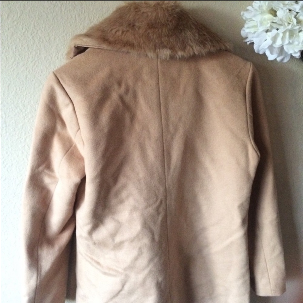 Faux Fur Collar Wool Jacket - Picture 3 of 4